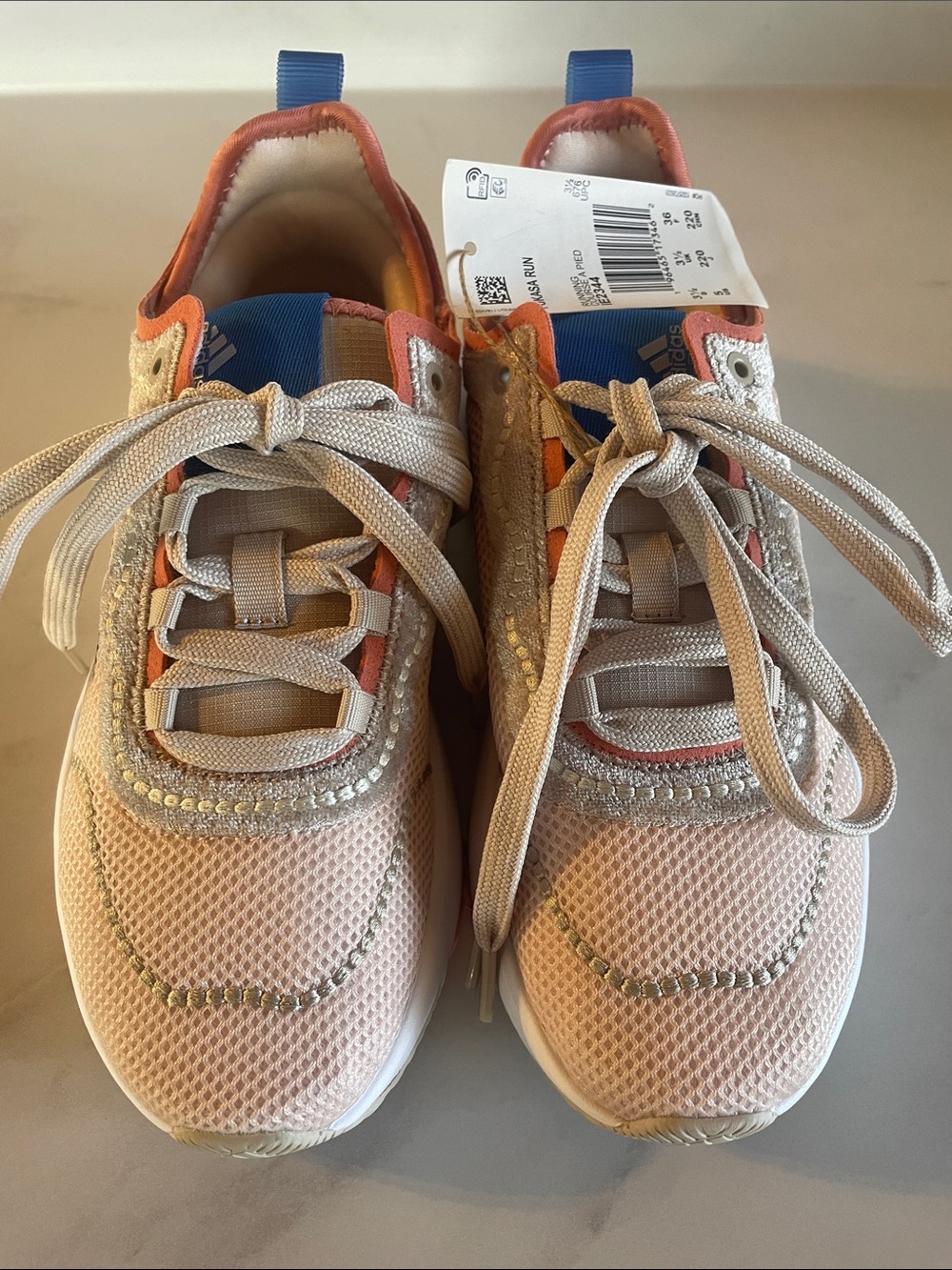 ADIDAS Fukasa Run Size 5